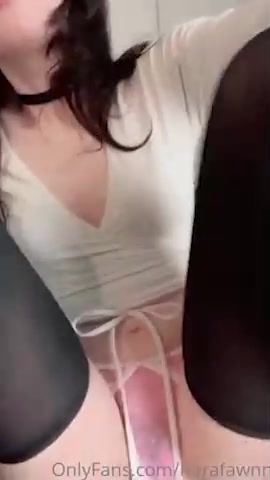 Norafawn HOT – Show Off Big And Round Ass Bouncing Very Lewd